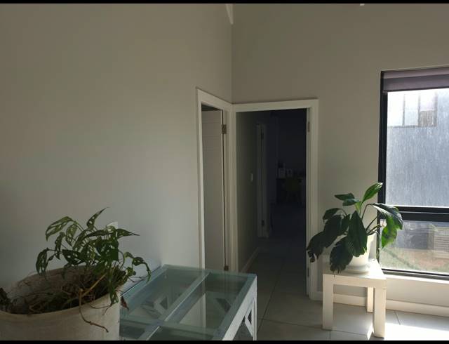 4 BEDROOM TOWNHOUSE TO LET IN ZULULAMI LUXURY COASTAL ESTATE